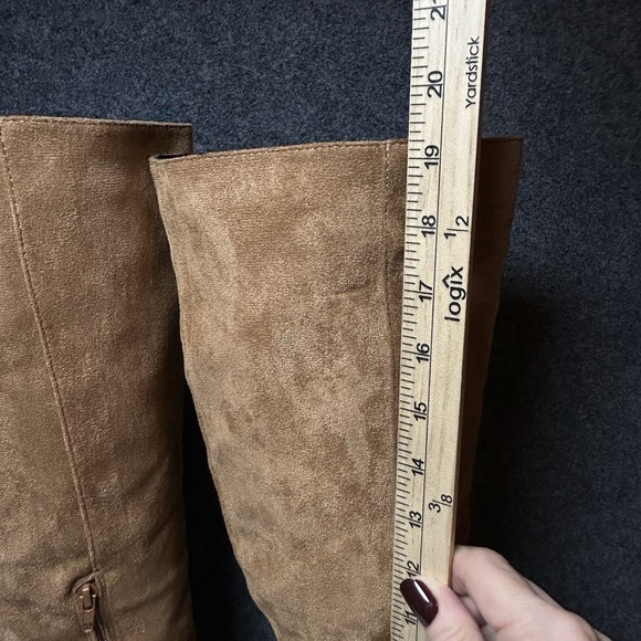 NEW~ Women's Classic (Faux Suede) Knee Boots with Side Zipper - Khaki ~ Size 9 - Picture 10 of 10